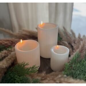Spiral Light Candle Sweater Weather 4x4 Round 30hr Burn -Brand New Medium